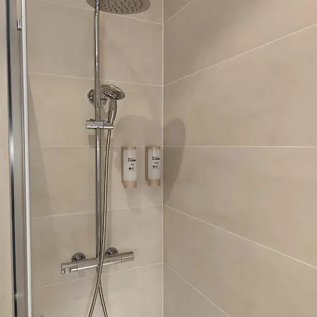 Apartment Premium En El Centro De - Balcon - Cama King Size - Tv 65